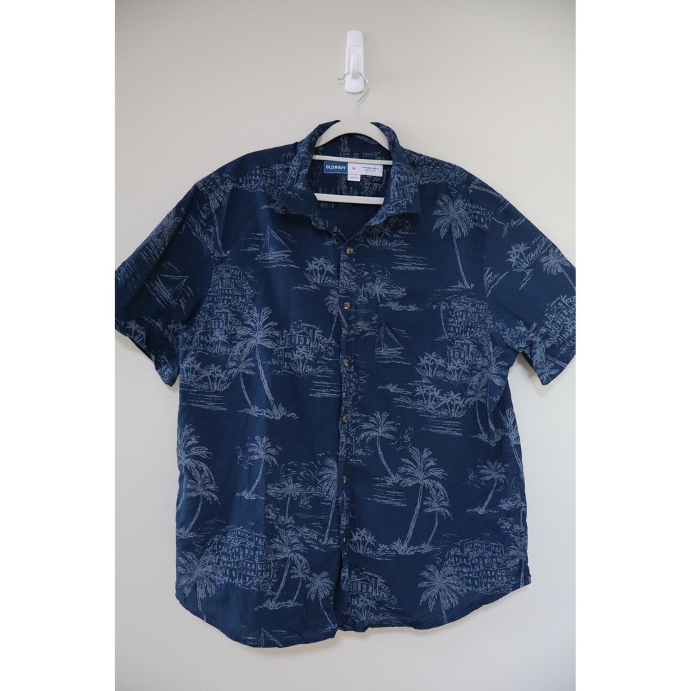 Tropical Coastal Beach Old Navy Everyday Shirt XL Blue Palm Tree Button Down
